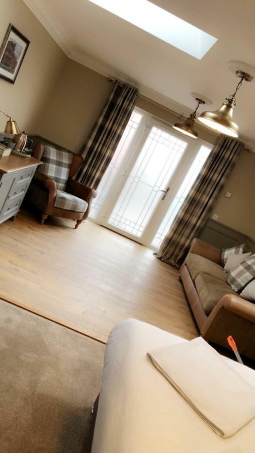 The Huntingdon Bed & Breakfast Dumfries Bagian luar foto